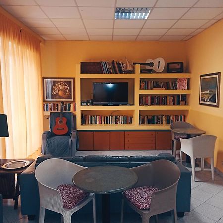 Hotel Armida Laigueglia Esterno foto